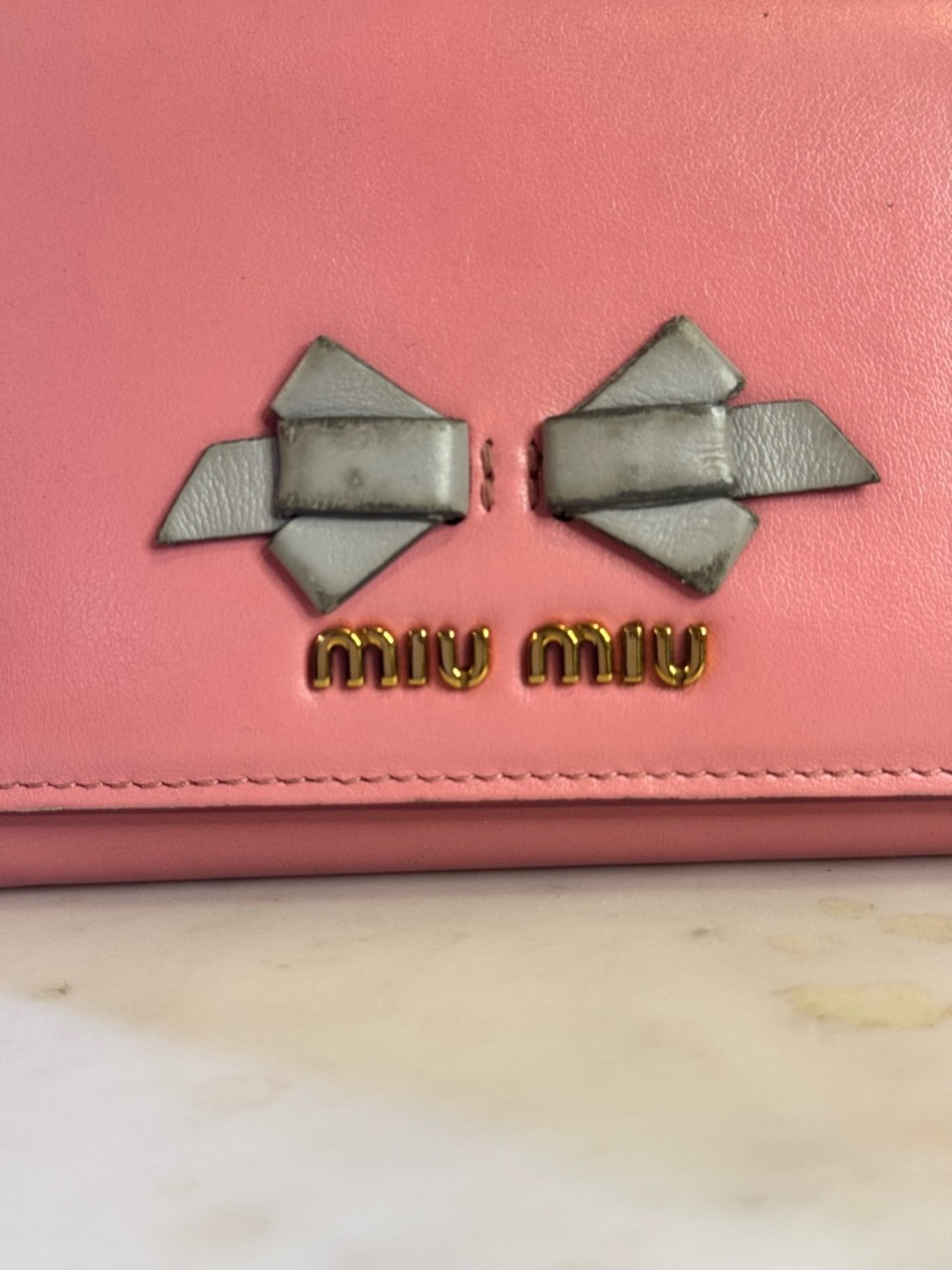 Miu Miu Pink Leather Bow Trifold Wallet EUC - Picture 2 of 13